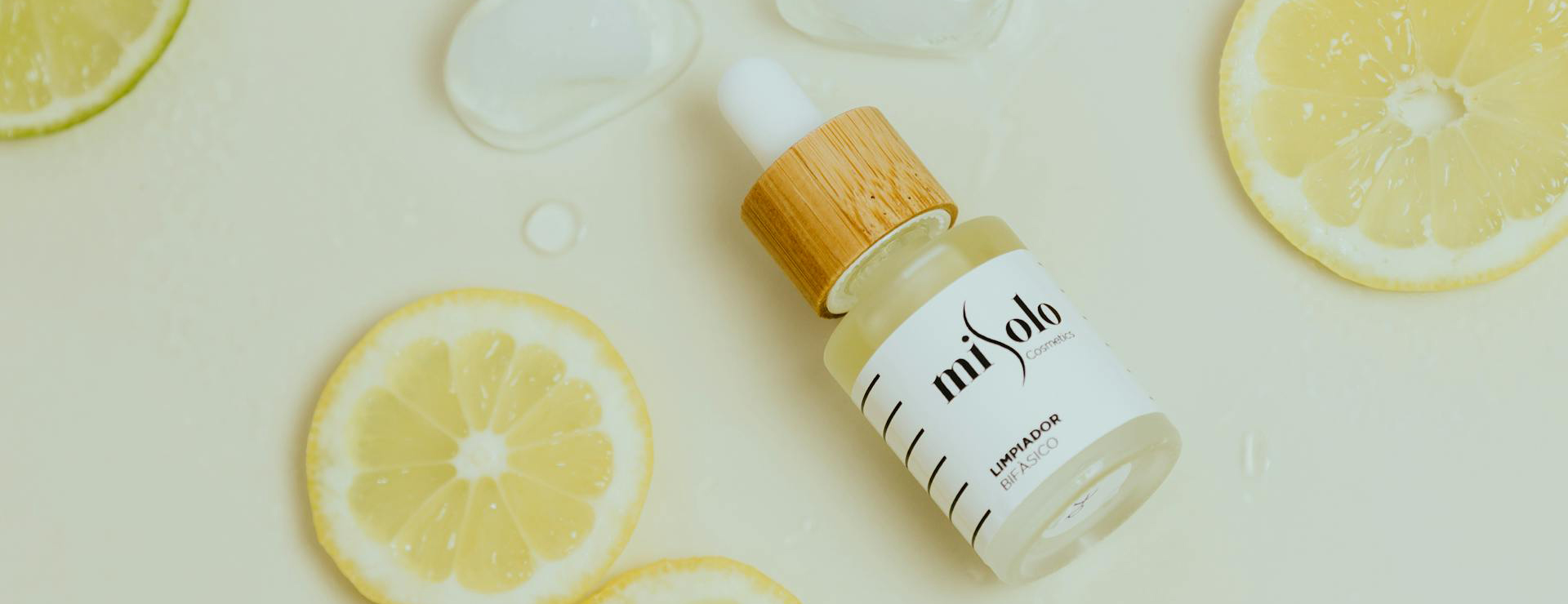 Devant -Boutique De Soins Infirmiers pexels misolo cosmetic 2588316 4841462